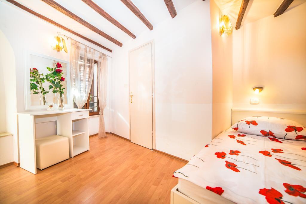 Apartments Dominik Rovinj Dış mekan fotoğraf